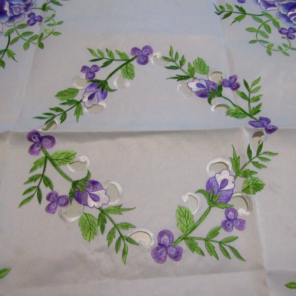 34" x 34" Lilac Spring Floral Embroidered Table Cover - Picture 6 of 11